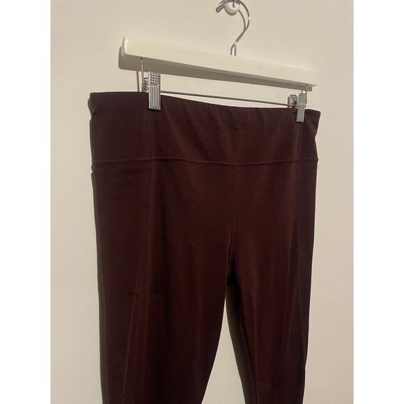 Athleta Crop Leggings Pant Dark Red Maroon Size Large - Picture 2 of 9